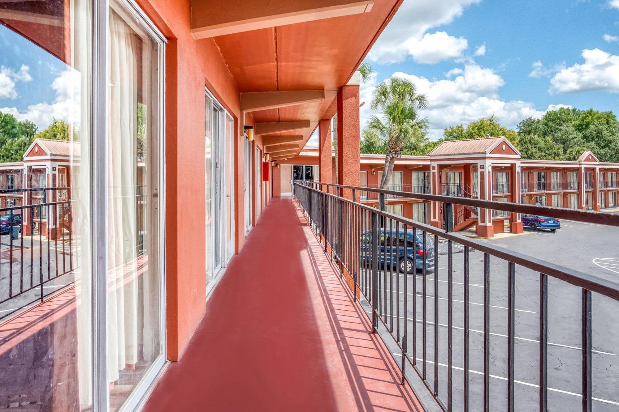 Oyo Hotel Mustang Silver Spring Fl Silver Springs Exterior foto