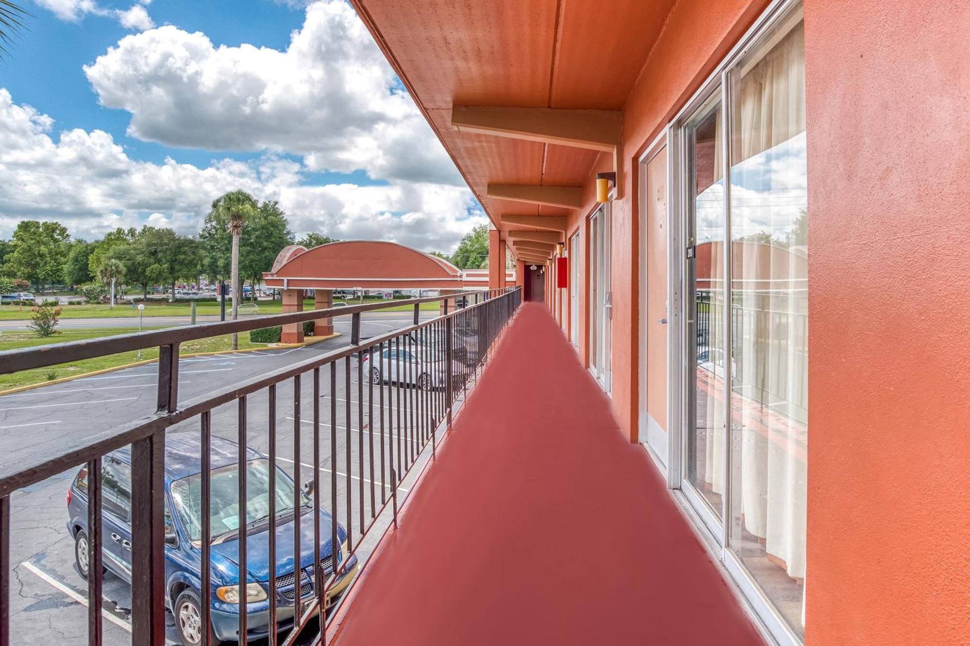 Oyo Hotel Mustang Silver Spring Fl Silver Springs Exterior foto